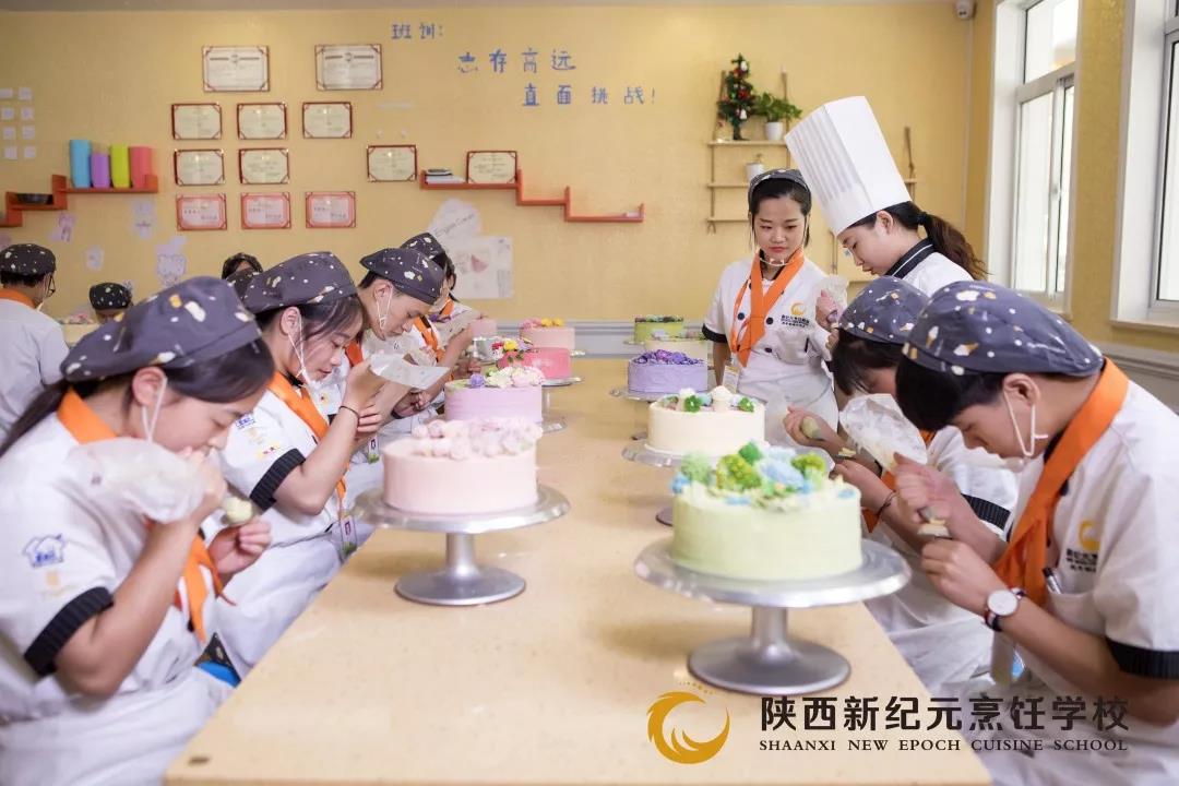 口碑,彰显,实力,匠心,铸造,英才,择校,是个,头疼,问题,