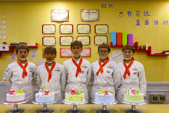 陕西新纪元烹饪学校,厨师培训哪家好,烹饪培训哪家好,西点培训