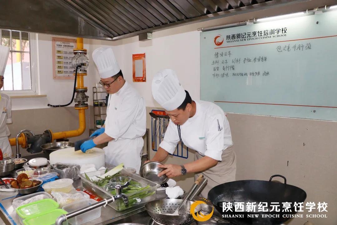 艾美,酒店,行政,总厨,欧廷周,大师,莅临,我校,推进,陕西