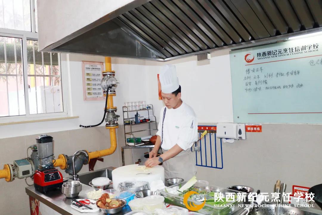 艾美,酒店,行政,总厨,欧廷周,大师,莅临,我校,推进,陕西