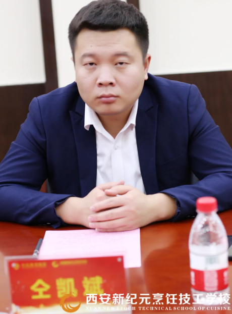 我校,圆满,举办,新生,开班,典礼,郑重,仪式,欢迎,你的,